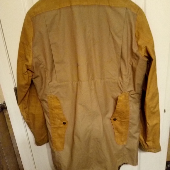 Filson tin cloth 10 pocket hunting jacket - Picture 6 of 8